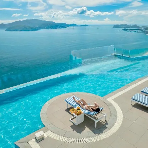 Azure Bay Panorama Apartments Nha Trang: Nha Trang şehrinde bir otel