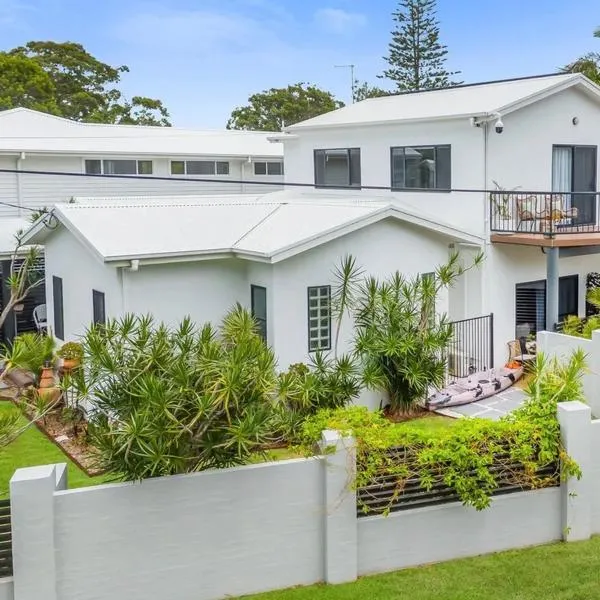 Palm Retreat, Hotel in Lake Cathie