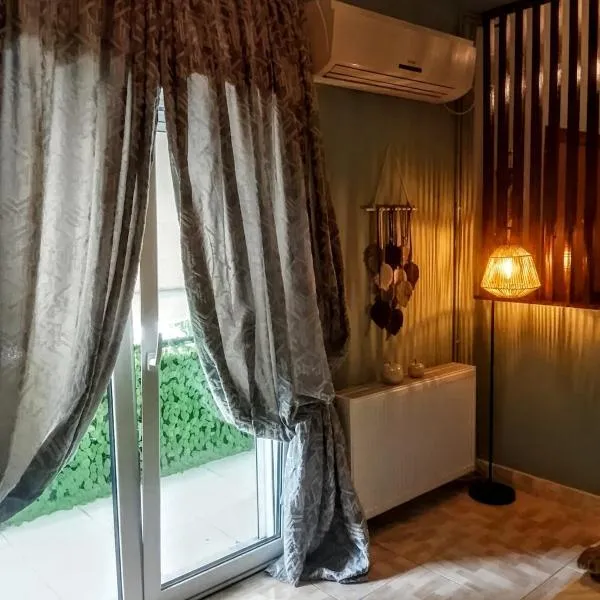 M & G Studio، فندق في أخارنيس
