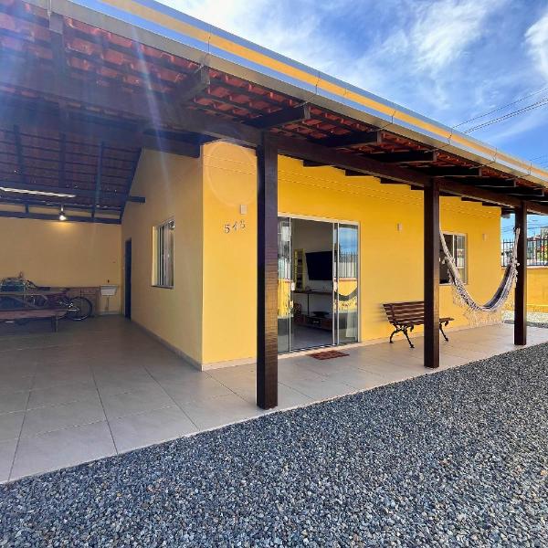 Casa Amarela - WIFi - Prox Praia e Beto Carrero