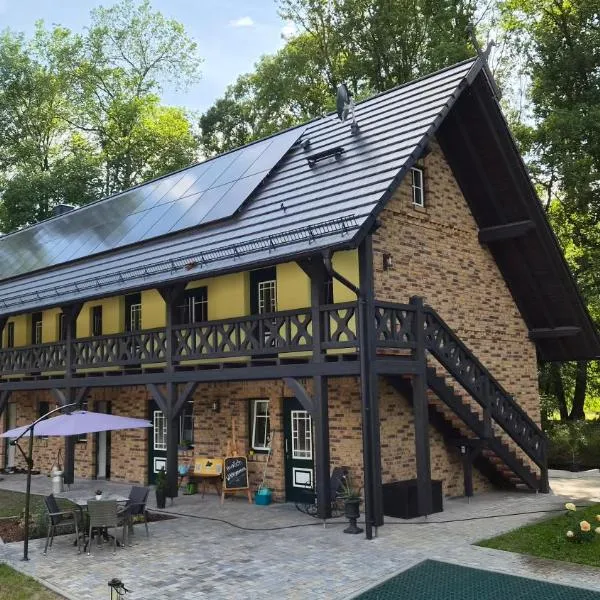 Stara Broznja, hotel in Burg