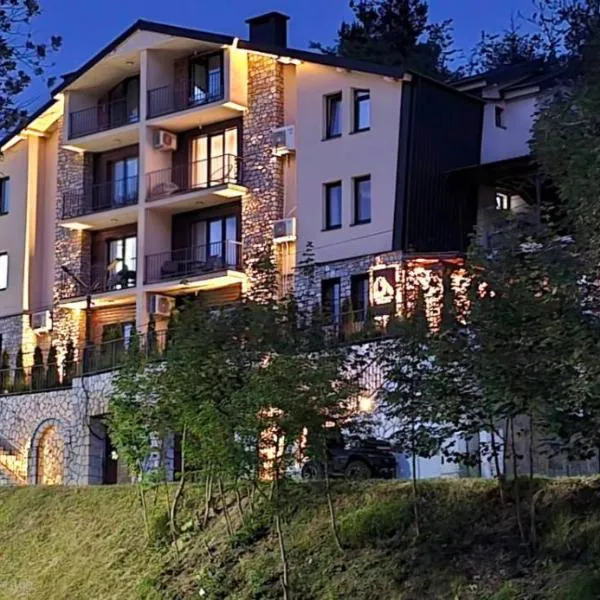 D & O Apartments, hotel u Mavrovom