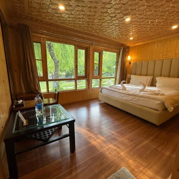 River Retreat Resort, hotel a Pahalgām