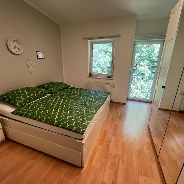 LH Rooms, מלון באבסם