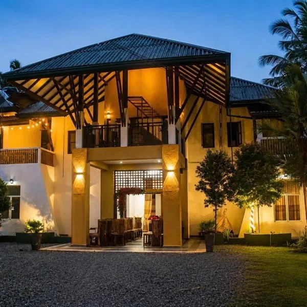 Aurelia Grand Hotel, hotelli kohteessa Kitulgala