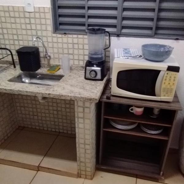 Aconchegante casa com ótima localização! - Foto 3