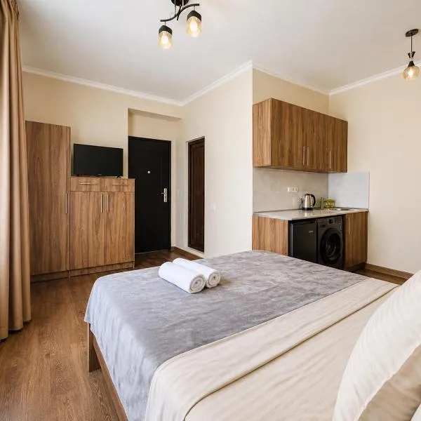 Due apartments, hotel in Borjomi