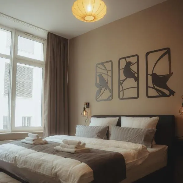 RICH Apartments - 2-Zimmer-Cityapartment - Kingsize - Parkplatz，比勒費爾德的飯店