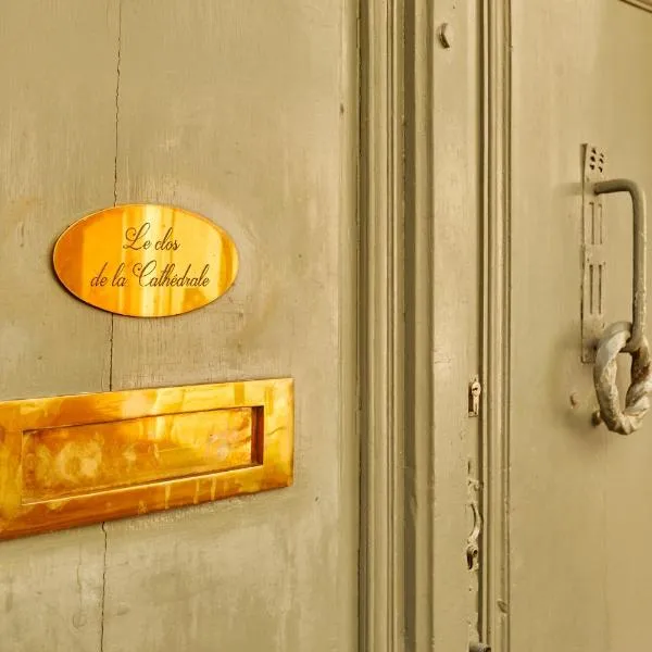 바자스에 위치한 호텔 Maison d'hôtes de charme Le Clos de la Cathédrale en Sud Gironde