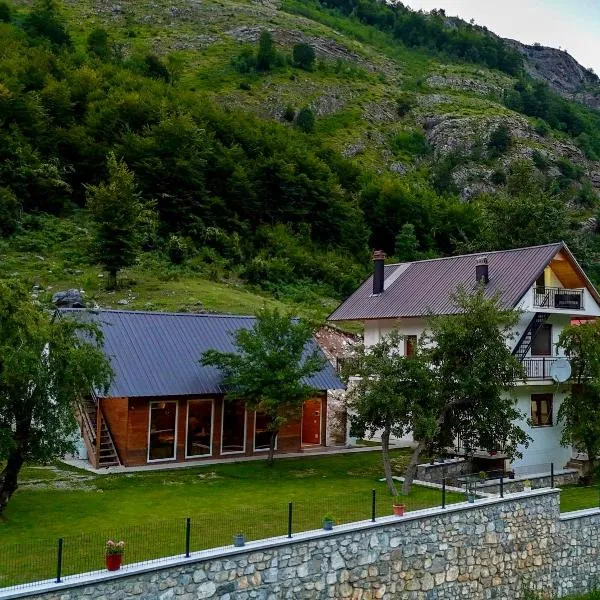 Viesnīca Lazer Çardaku Guest House pilsētā Valbone