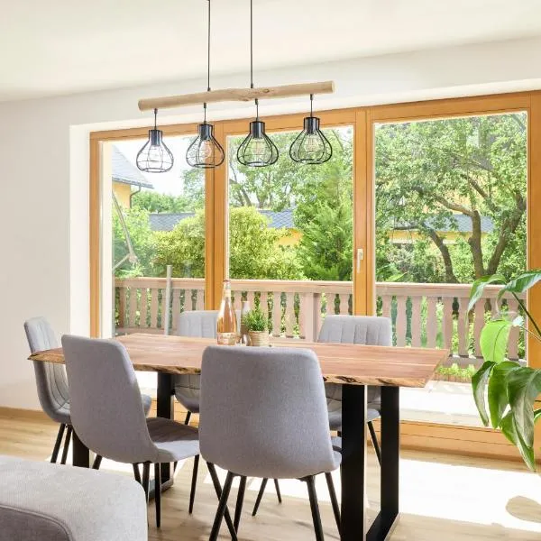 Ferienwohnung Nähe Dresden mit Pool & Spielplatz - FeWo "Waldblick" und "Gartenblick" an der Talsperre Malter, ξενοδοχείο σε Dippoldiswalde