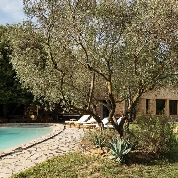 Bergerie de charme entièrement climatisée, proche Aix en Provence et Lubéron, viešbutis mieste Rognes