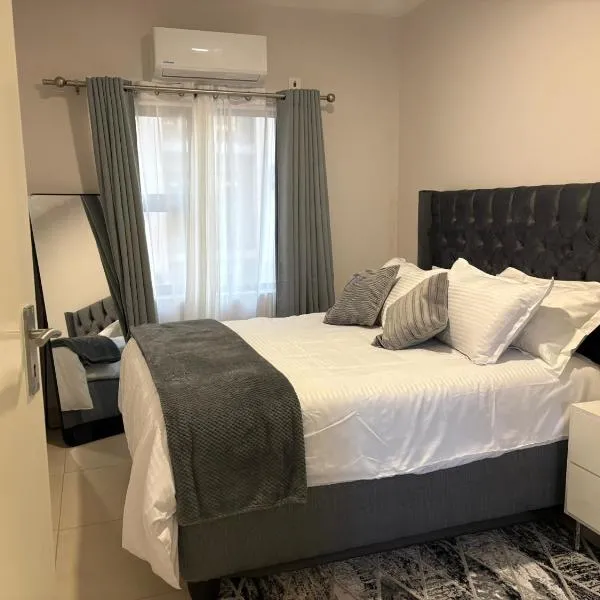 JOY Inn, hótel í Gaborone