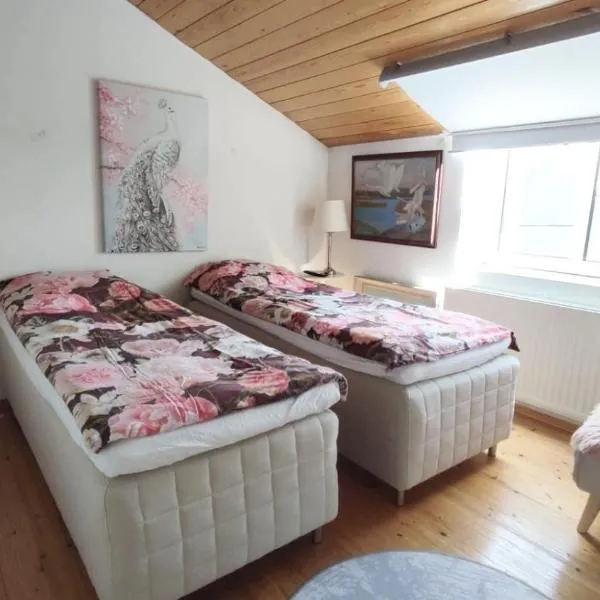 HHH Helsinki Center apartment, Crown of Kruununhaka with astonishing view and sauna, hotel in Helsinki