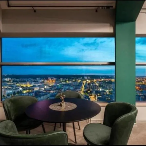 Sea Towers - PANORAMIC SKY PENTHOUSE - 28th Floor, Hotel in Gdynia