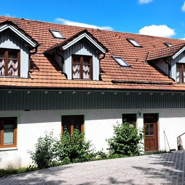 Osserapartment Green, готель у місті Лоберг
