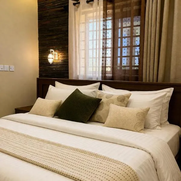 Palm Pebbles Staycation has Solar, 2bed & starlink, hotel in Tamale