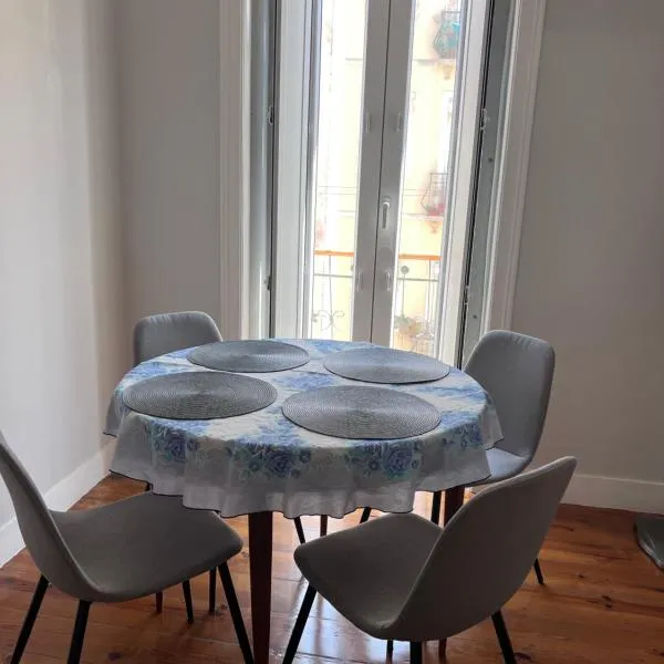Angels Homes-n 27, 2ºfloor - Bairro Tipico, Centro Lisboa、リスボンのホテル
