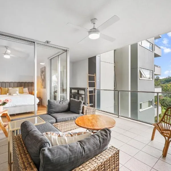 Entire Unit - 2 Pools - Sauna - Park - CBD Views - Baby Ready, Hotel in Brisbane