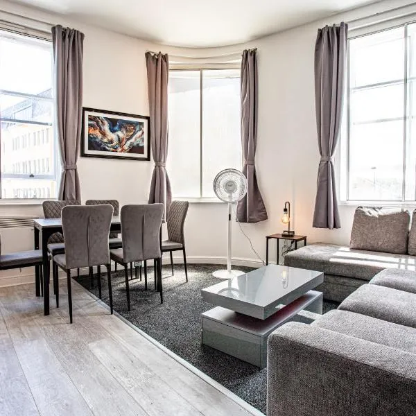 Modern 3-Bed 2 Bath Flat Sleeps 6 · Halifax Centre, hotel Halifaxben