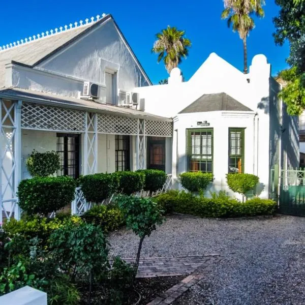 Oakdene Guest House, hotel in Oudtshoorn