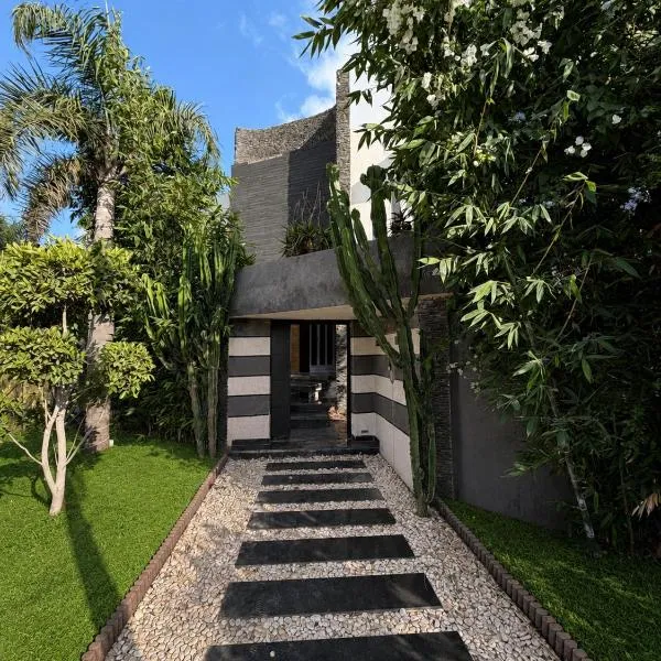 Riad Villa Elizabeth, Hotel in Nouaseur