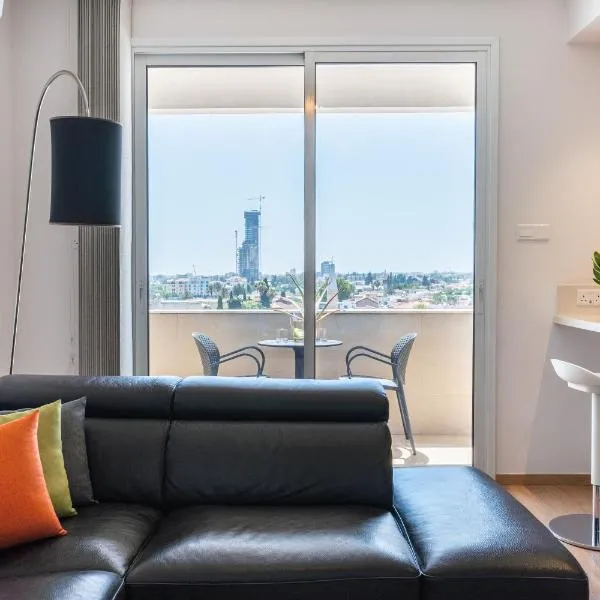 Limassol Marina Seaview Suite, hotel en Limassol
