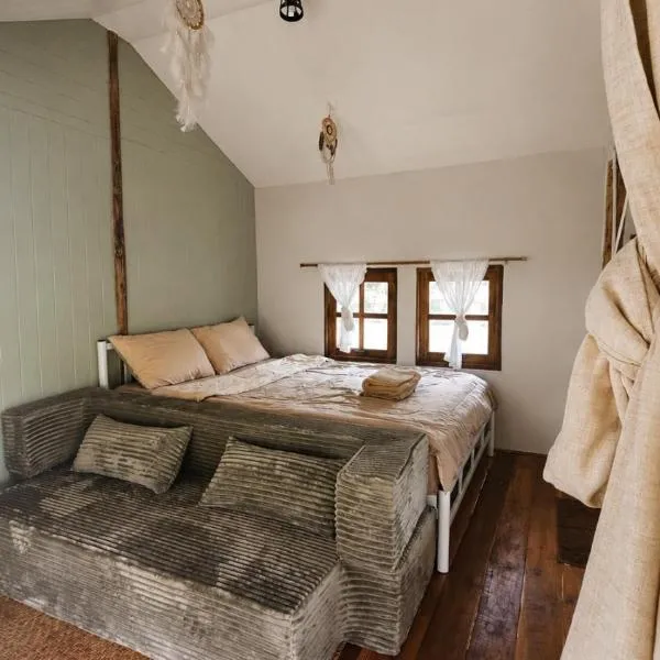 PANAKLUEA Cottage & Crafts - พนาเกลือ, hotell sihtkohas Ban Kham