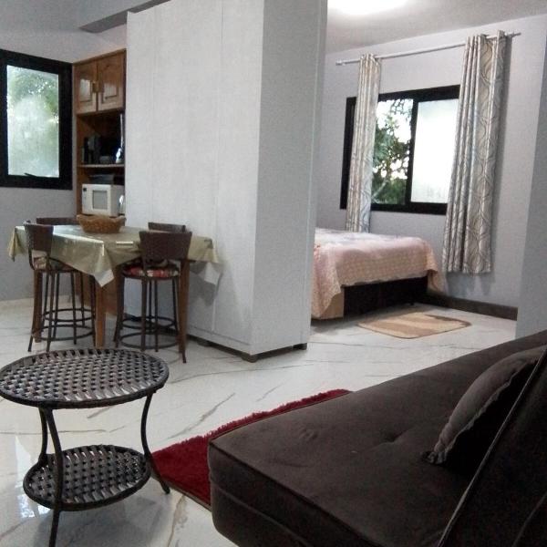 Studio COMPLETO 35m2 5 min da praia