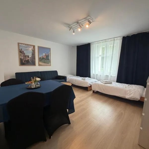 Mieszkanie przy Jeziorze Rudnickim, khách sạn ở Grudziądz
