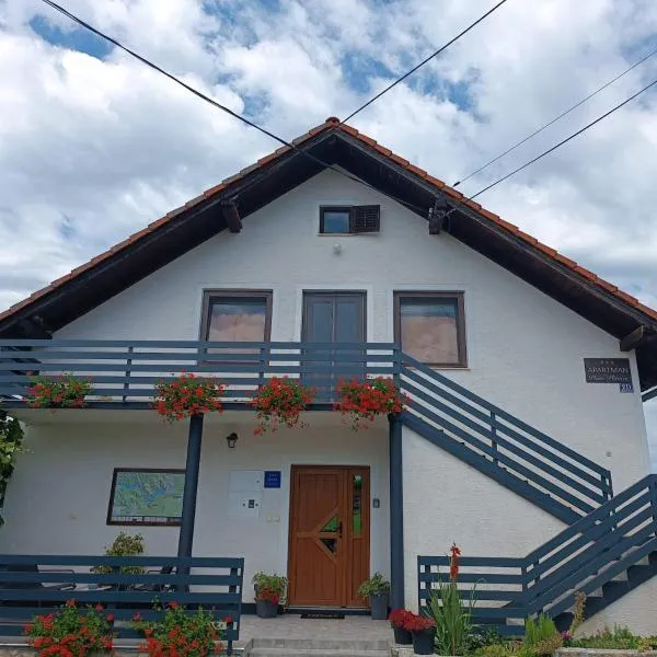 Apartman PLUM PLITVICE, hotel a Drežnik Grad