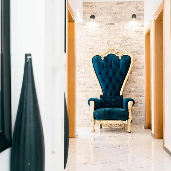 Hotel Platino Prestige, hotelli Ulcinjissa