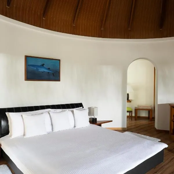 Niva Kuramathi Maldives, hotel i Rasdhoo