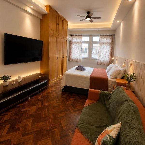 Copamê - quarto e sala beach front em Copacabana