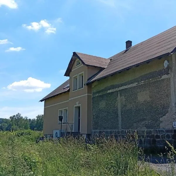Zimmerův Statek, hotel in Mikulášovice