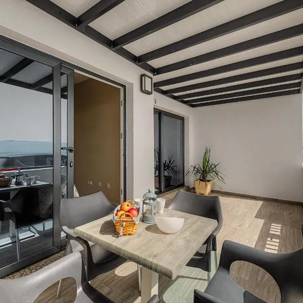 Callao Beach 3, hotel in Arrieta