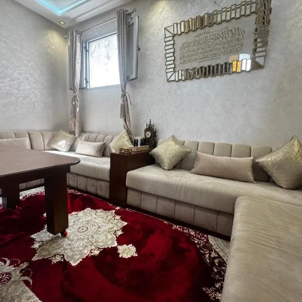 Marshan Modern Apt AC, WiFi, Walk to Old Medina & Beach، فندق في طنجة