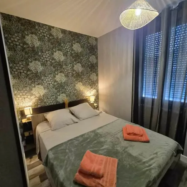 Petunia, hotel Commentryben