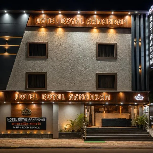 Hotel Royal Aanandam, hotel Gválijarban