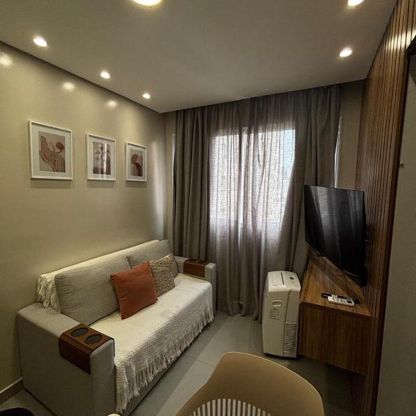 Complete 500 meters from the subway with portable air-conditioning