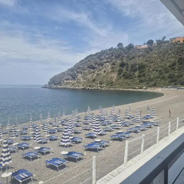 Nèruma Sea Rooms, hotel Milazzóban
