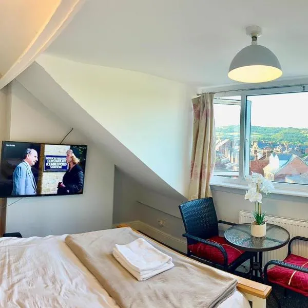 Ensuite Near Hillsborough Stadium Peak District Fast WiFi and Free Parking, hotel in Hillsborough