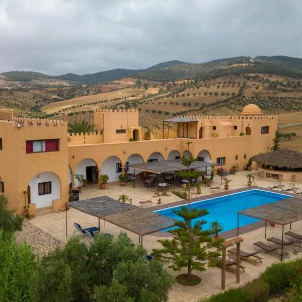 Gîte Raid Oriental, מלון בTaforhalt