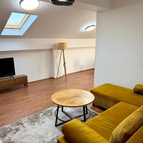 COSMOS Panorama Apartments, hotel u Prilepu