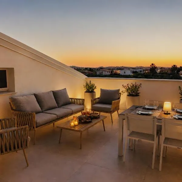 Giordano Luxury Penthouse sea view, hotell i Santa Maria Del Focallo