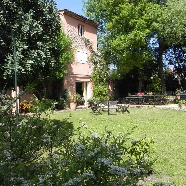 B&B Le clos des vignes Saint Raphael, hotel a Saint-Raphaël
