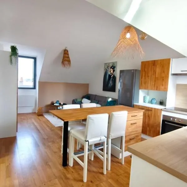 Cocon lumineux avec jardin, Cœur de Nantes: Nantes şehrinde bir otel