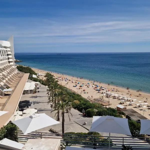 Apartamento Ferias- Praia da California, Sesimbra, hotel di Sesimbra