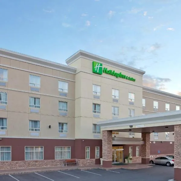 Holiday Inn Hotel and Suites-Kamloops by IHG, hotel en Kamloops