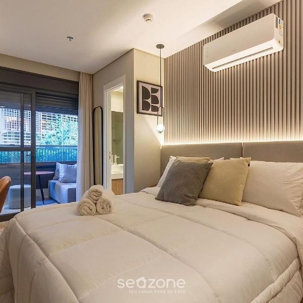 Studio c/ varanda em Cond. c/ piscina HMJ0207